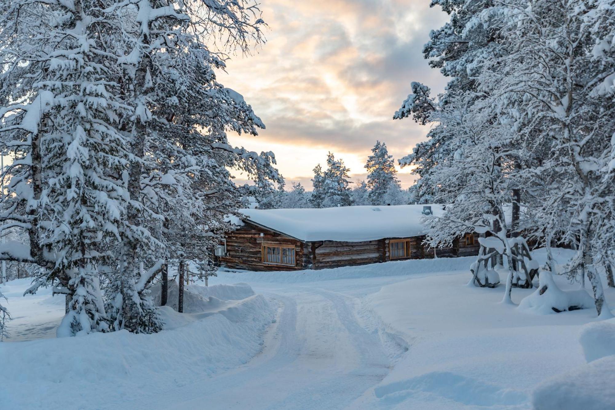 Kuukkeli Log Houses Aurora Resort Saariselka Esterno foto