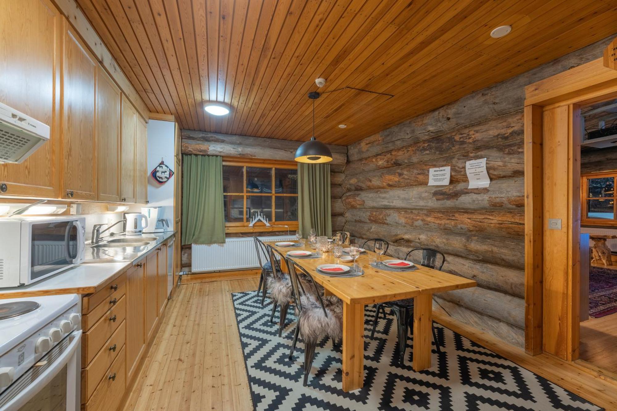 Kuukkeli Log Houses Aurora Resort Saariselka Esterno foto